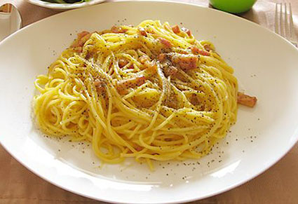 Una celebre ricetta: spaghetti alla carbonara